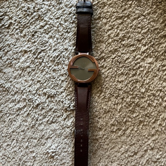 Gucci Interlocking Iconic Bezel Rose Gold-Tone Men's Watch - Picture 5 of 5